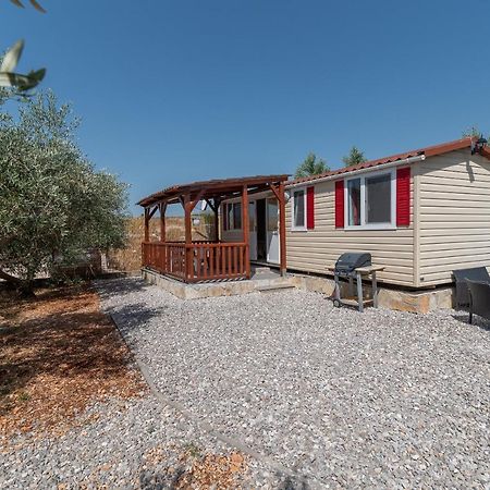 'Olive Grove' Camping House-Near The Beach Divulje Exteriér fotografie